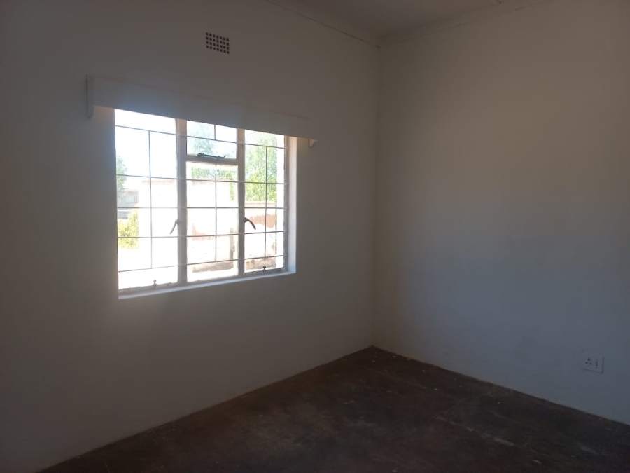 6 Bedroom Property for Sale in Bitterfontein Western Cape